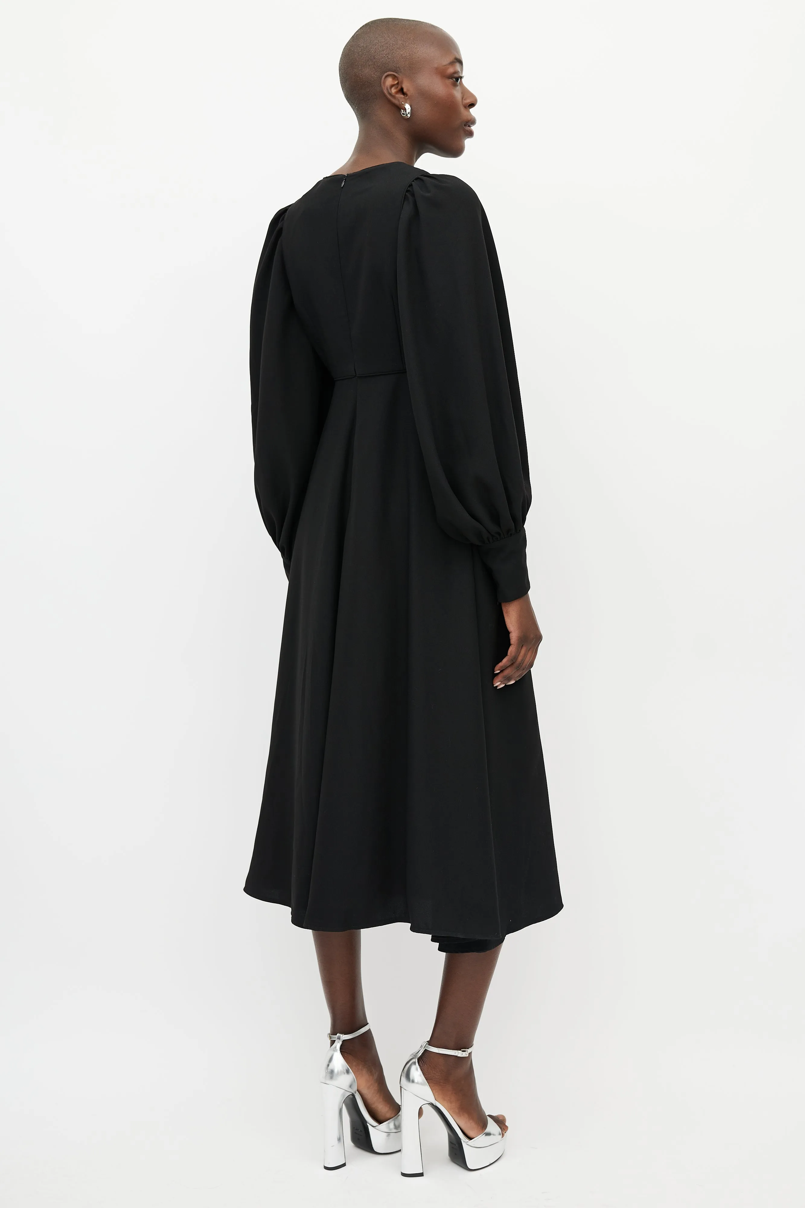 Black Keyhole Midi Dress