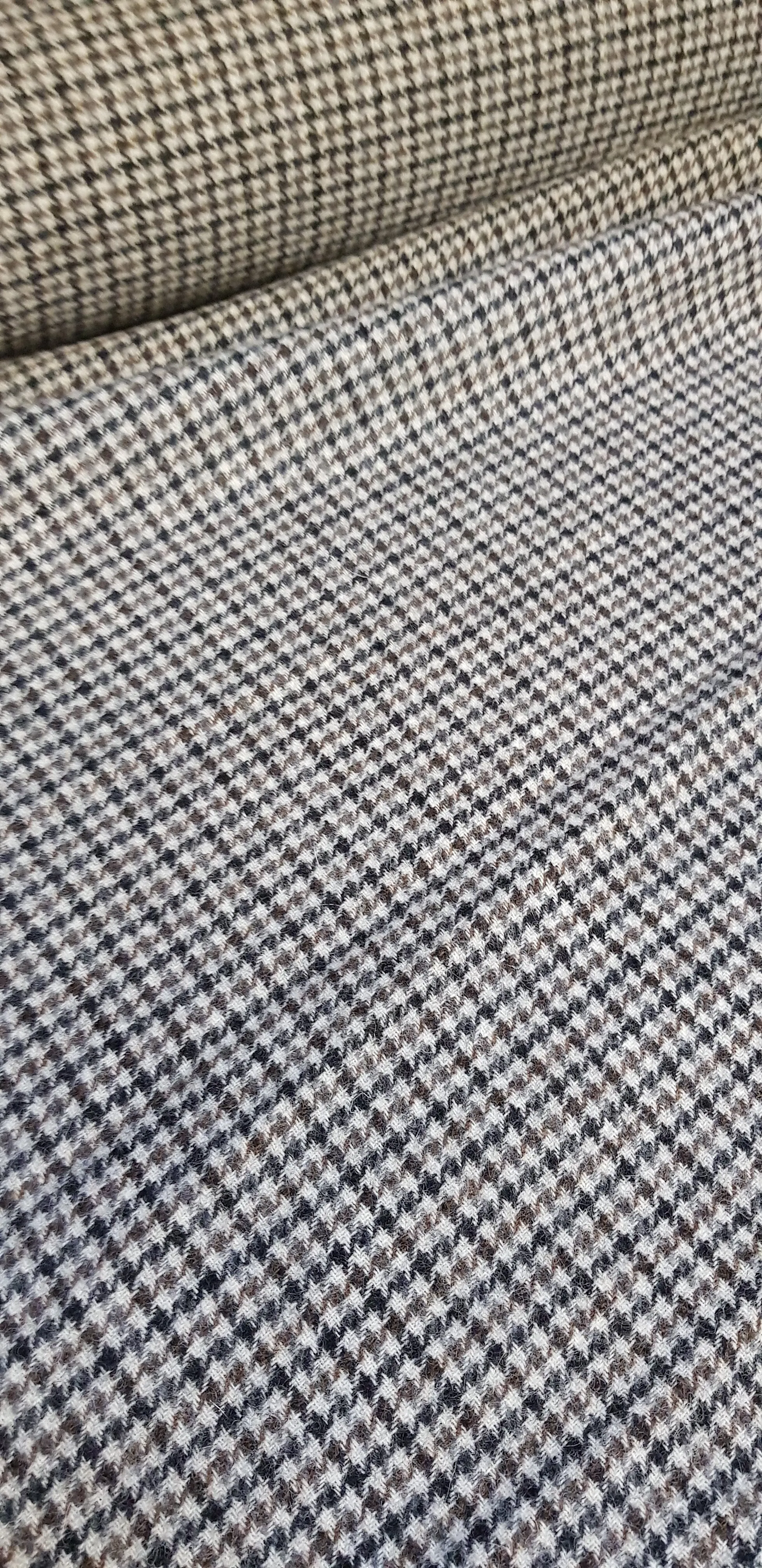 Fine Wools & Marls