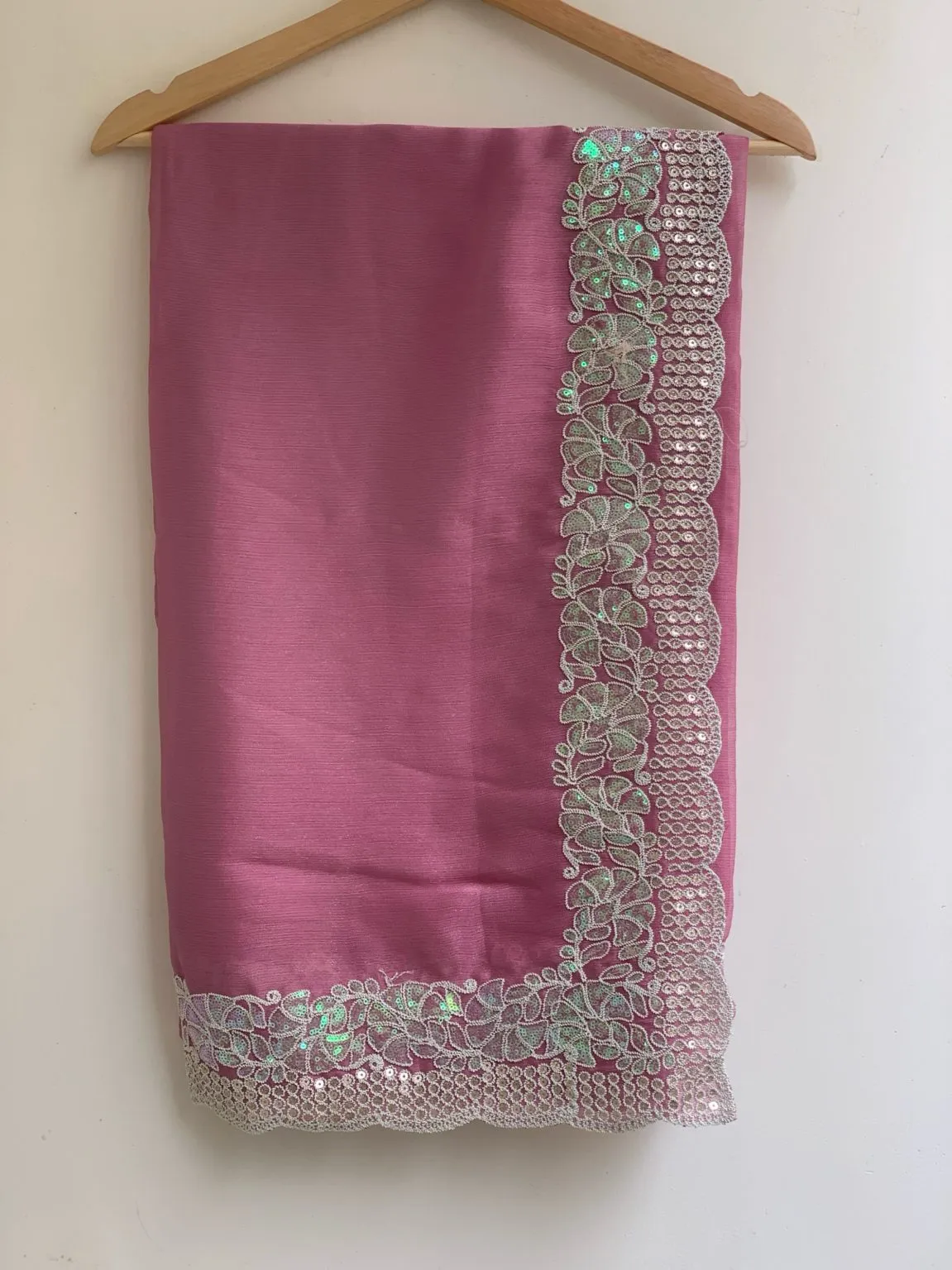 "Shimmer Sitara Georgette Saree for Women with Cutwork Border and Sequin Work"